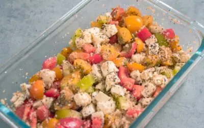 Kuskus se zeleninou, mozzarellou a cizrnou – jednoduchý oběd bez masa